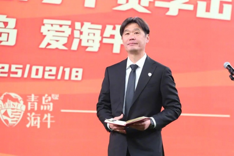  多名媒體人士點評海牛：引援老中青都有，就看李霄鵬的捏合能力了
