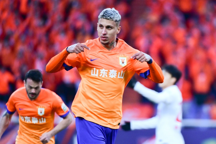  克雷桑：今天我們有理由慶祝，五外援對(duì)提升勝率會(huì)有非常大的幫助