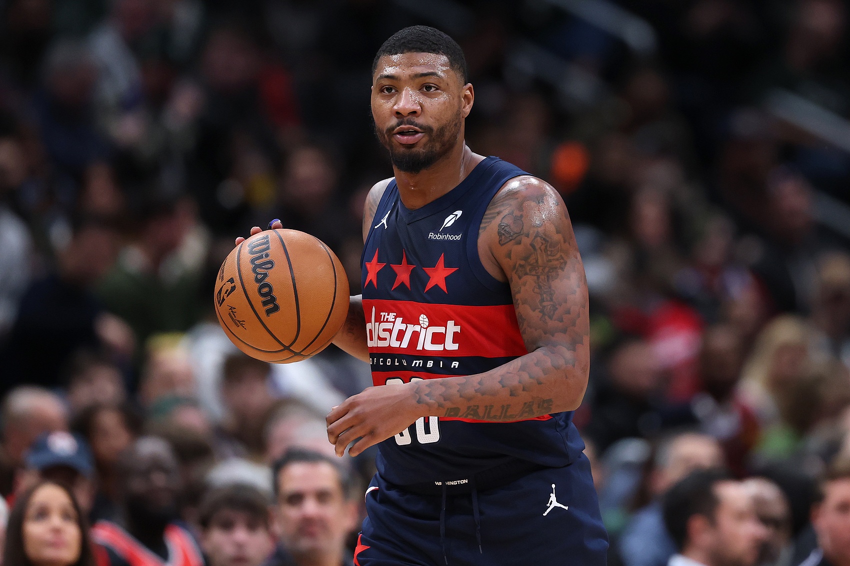  DPOY！斯瑪特6投4中得10分2助1斷 末節(jié)造犯規(guī)+切球改變局勢(shì)